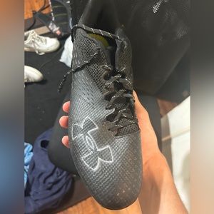 Men’s football cleats